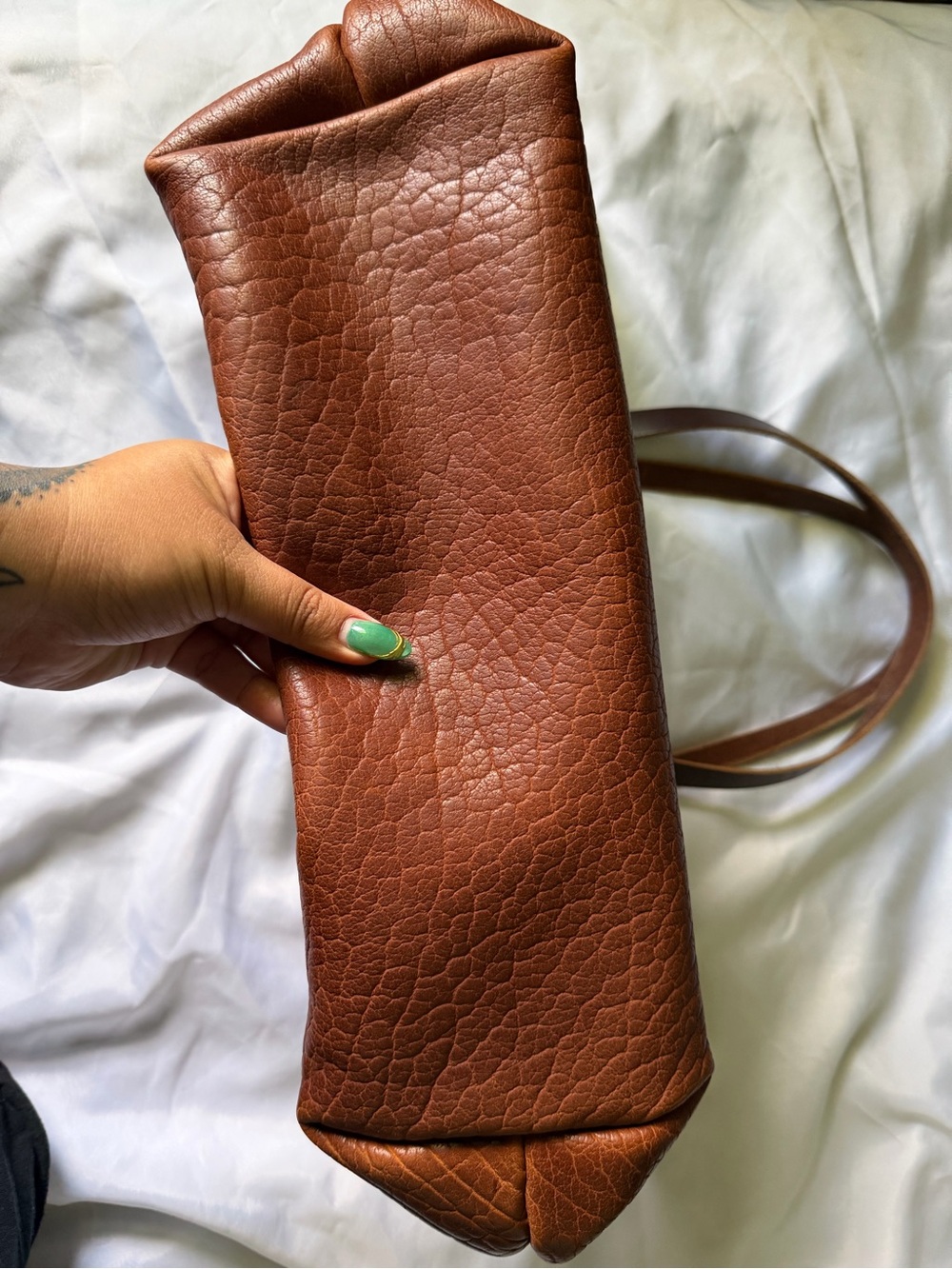 Go Forth Goods Large Avery tote in cognac bison - Picture 3 of 10